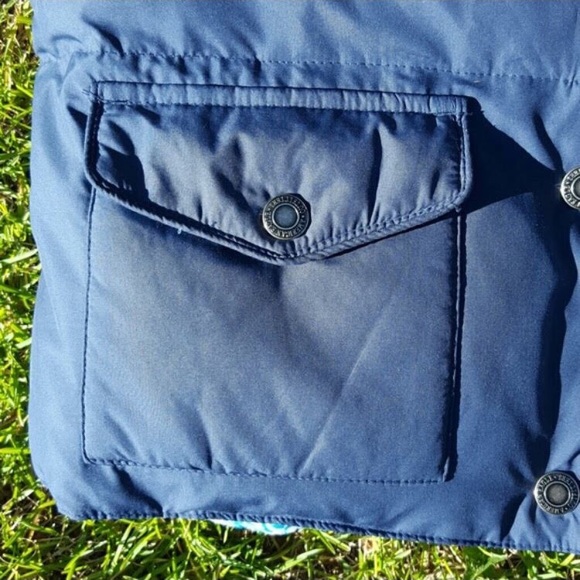 Reversible Vest - Picture 3 of 3